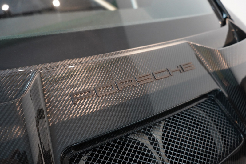 ポルシェ 911(Type991.2) GT2RS オプション493万 ヴァイザッハPKG レザーインテリア×レッドステッチ 中古車 中古車