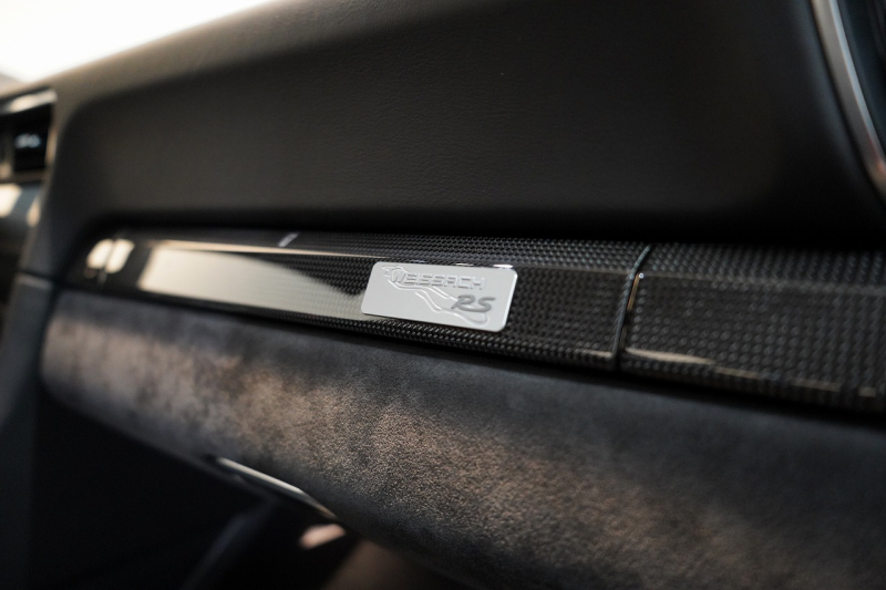 ポルシェ 911(Type991.2) GT2RS オプション493万 ヴァイザッハPKG レザーインテリア×レッドステッチ 中古車 中古車