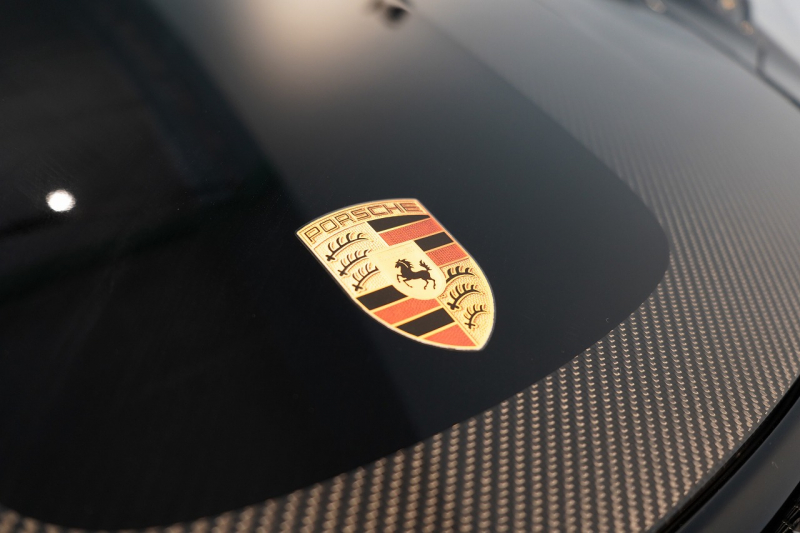 ポルシェ 911(Type991.2) GT2RS オプション493万 ヴァイザッハPKG レザーインテリア×レッドステッチ 中古車 中古車