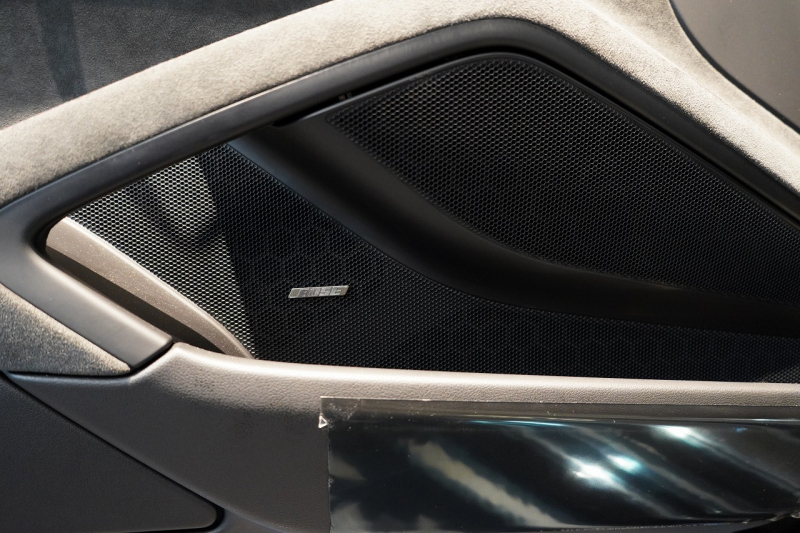 ポルシェ 911(Type991.2) GT2RS オプション493万 ヴァイザッハPKG レザーインテリア×レッドステッチ 中古車 中古車