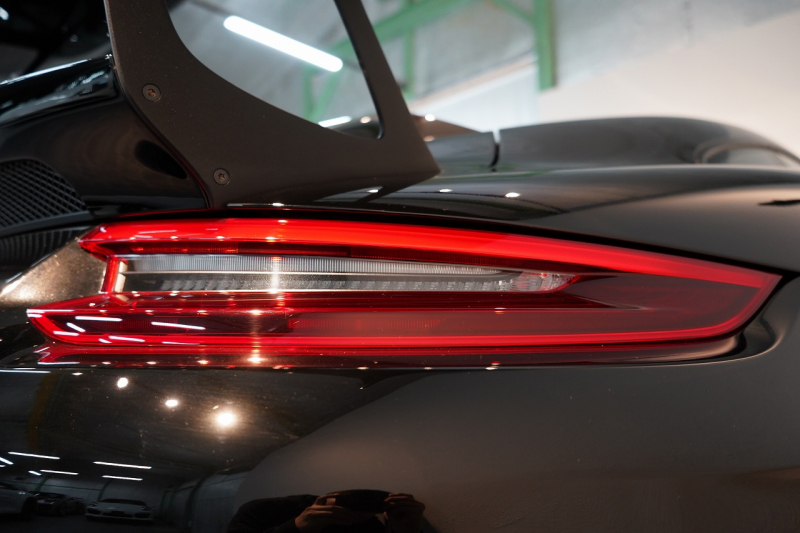 ポルシェ 911(Type991.2) GT2RS オプション493万 ヴァイザッハPKG レザーインテリア×レッドステッチ 中古車 中古車