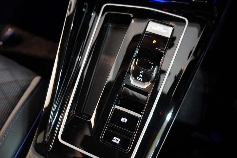 フォルクスワーゲン ゴルフヴァリアント R 1オーナー DCCパッケージ デジタルコックピットプロ IQライト 中古車 中古車