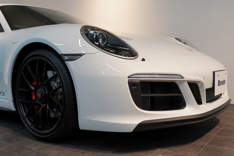 ポルシェ 911(Type991.2) Carrera 4 GTS GTSインテリア&カーボンインテリア フロントリフト  キャララホワイト 中古車 中古車