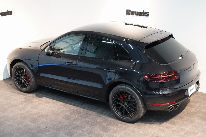 ポルシェ マカン GTS PASM付エアサス PDLS+LEDヘッドライト フルレザーインテリア レーンキープ&チェンジ 中古車 中古車