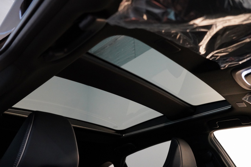 トヨタ クラウン スポーツ SPORT Z 1オーナー パノラマルーフ 中古車 中古車