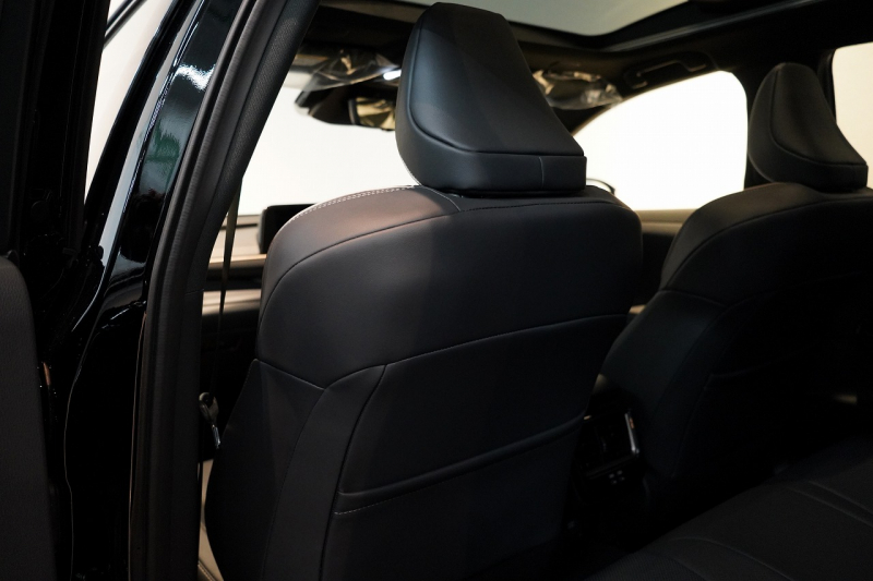 トヨタ クラウン スポーツ SPORT Z 1オーナー パノラマルーフ 中古車 中古車