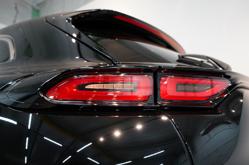 トヨタ クラウン スポーツ SPORT Z 1オーナー パノラマルーフ 中古車 中古車