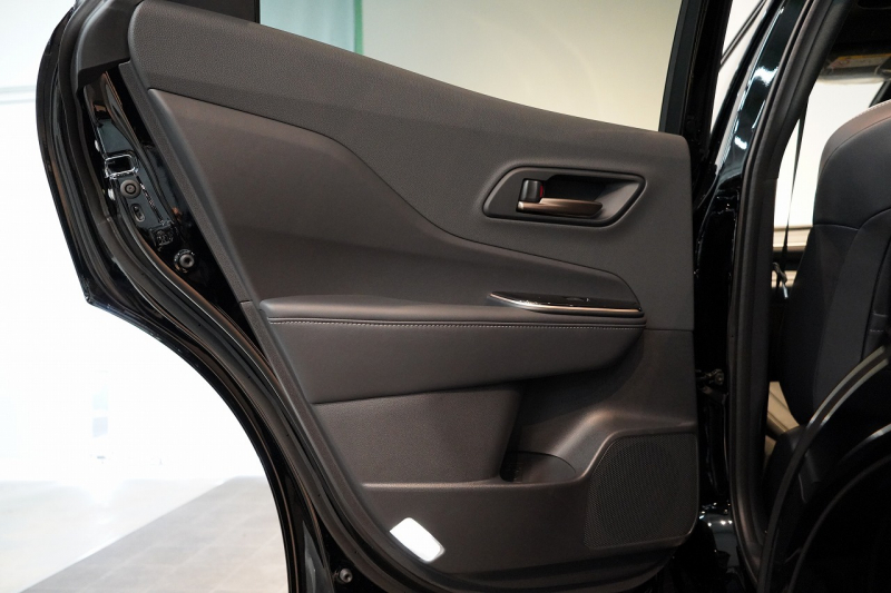 トヨタ クラウン スポーツ SPORT Z 1オーナー パノラマルーフ 中古車 中古車