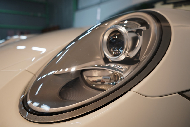 ポルシェ 911(Type991.1) Carrera S Cabriolet スポクロ スポエグ ツートンオールレザー スポーツステアリング 中古車 中古車