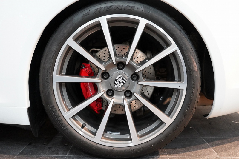 ポルシェ 911(Type991.1) Carrera S Cabriolet スポクロ スポエグ ツートンオールレザー スポーツステアリング 中古車 中古車