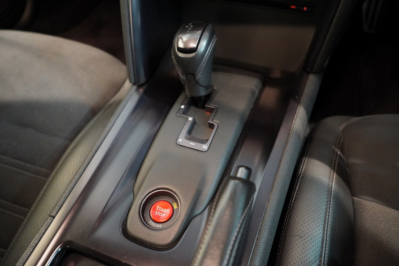 日産 GT-R Pure edition MY12 純正RAYS鍛造20インチホイール  中古車