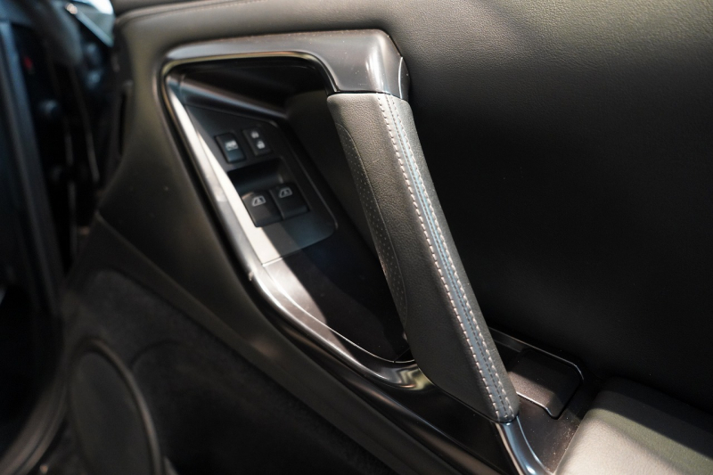 日産 GT-R Pure edition MY12 純正RAYS鍛造20インチホイール  中古車