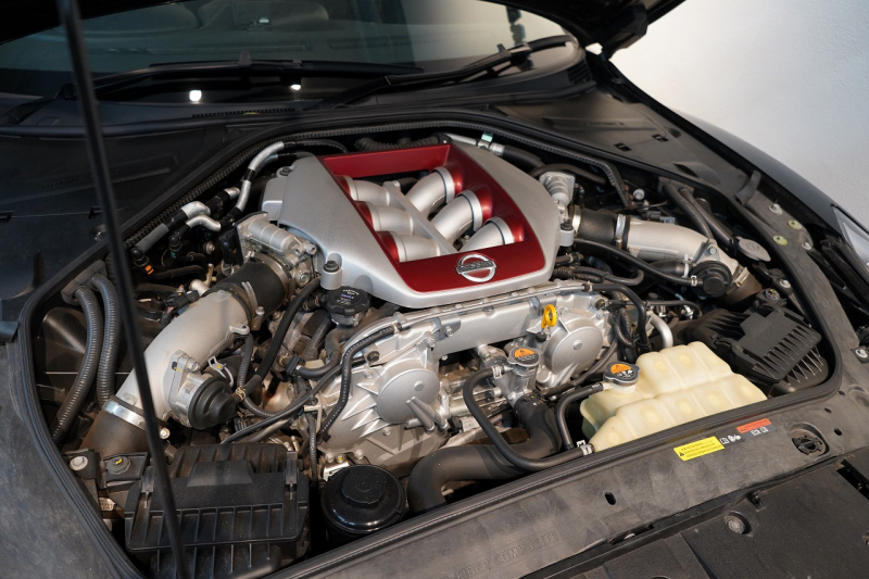 日産 GT-R Pure edition MY12 純正RAYS鍛造20インチホイール  中古車