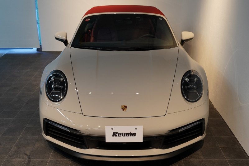 ポルシェ 911(Type992) Carrera S Cabriolet スポクロ スポエグ ツートンレザー OP320 中古車 中古車