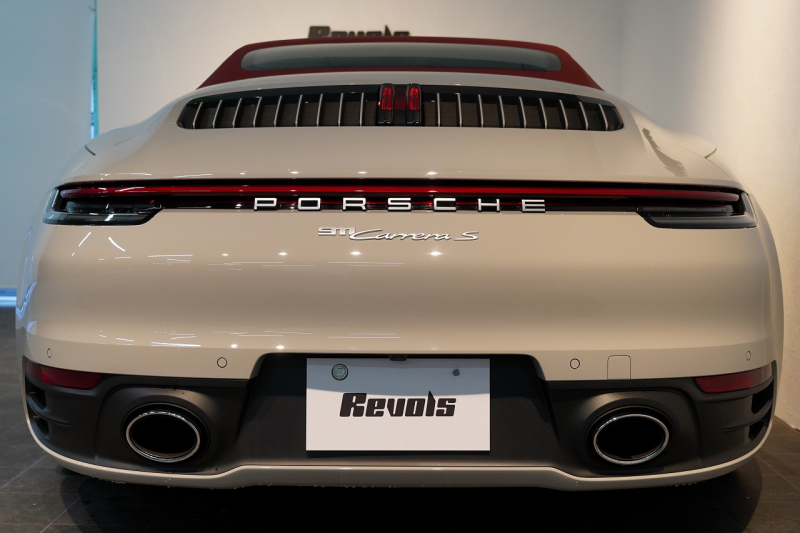 ポルシェ 911(Type992) Carrera S Cabriolet スポクロ スポエグ ツートンレザー OP320 中古車 中古車