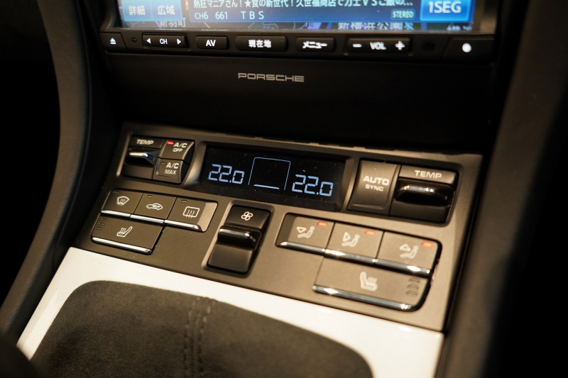 ポルシェ ボクスター(Type981) Spyder PCCB 18wayスポーツシート オールレザー×イエローステッチ キャララホワイト 中古車 中古車