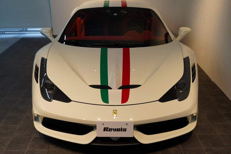 フェラーリ 458スペチアーレ F1 DCT 正規ディーラー車 中古車 中古車