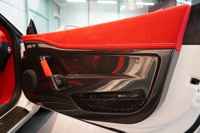 フェラーリ 458スペチアーレ F1 DCT 正規ディーラー車 中古車 中古車