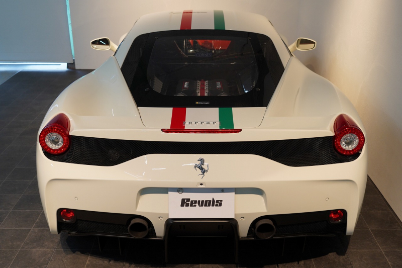 フェラーリ 458スペチアーレ F1 DCT 正規ディーラー車 中古車 中古車