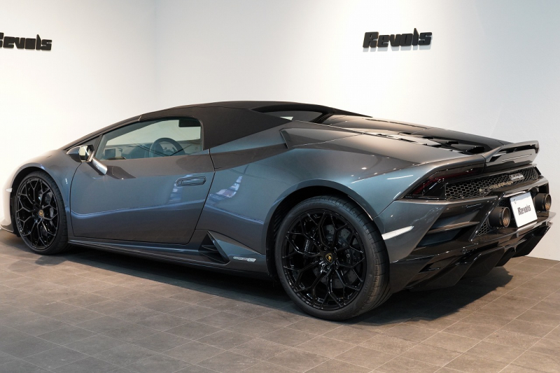 ランボルギーニ ウラカン EVO Spyder RWD Grigio Lynx  エレガントレザーインテリア/Rosso Rea 20インチNarvi鍛造ホイール 中古車 中古車