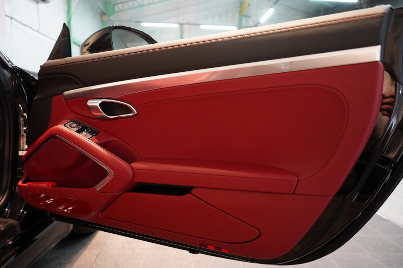 ポルシェ 718 ボクスター GTS 4.0 PDK ツートーンレザーインテリア LEDヘッドライトPDLS+  ジェットブラック 中古車 中古車