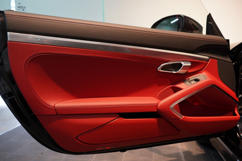 ポルシェ 718 ボクスター GTS 4.0 PDK ツートーンレザーインテリア LEDヘッドライトPDLS+  ジェットブラック 中古車 中古車