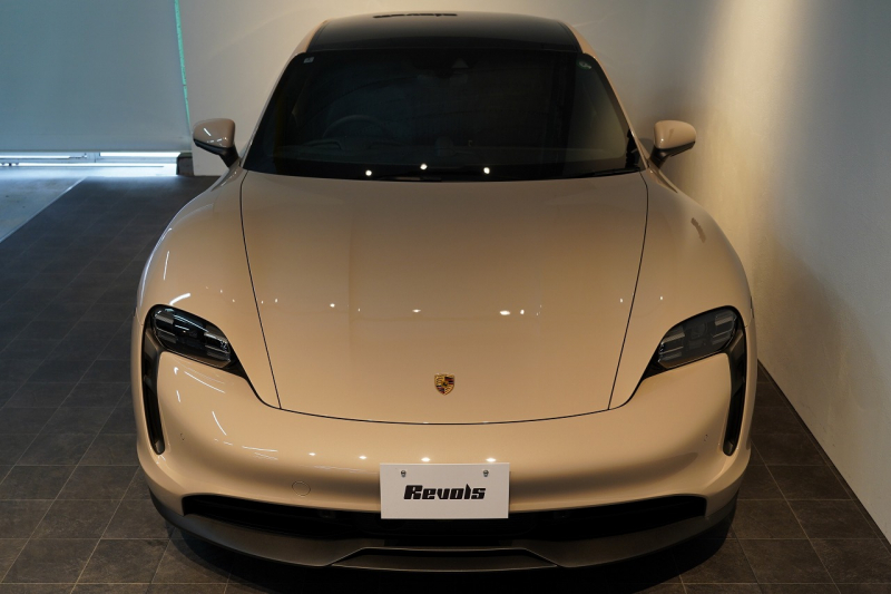 ポルシェ タイカン パフォーマンスバッテリープラス  4+1シート 1オーナー OP390 PSCB スポクロ PASM付エアサス 中古車 中古車