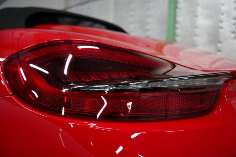 ポルシェ ボクスター(Type981) Spyder スパイダークラシックインテリア カーボンスポーツフルバケットシート 中古車 中古車