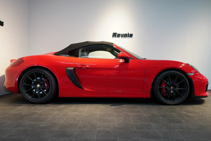 ポルシェ ボクスター(Type981) Spyder スパイダークラシックインテリア カーボンスポーツフルバケットシート 中古車 中古車