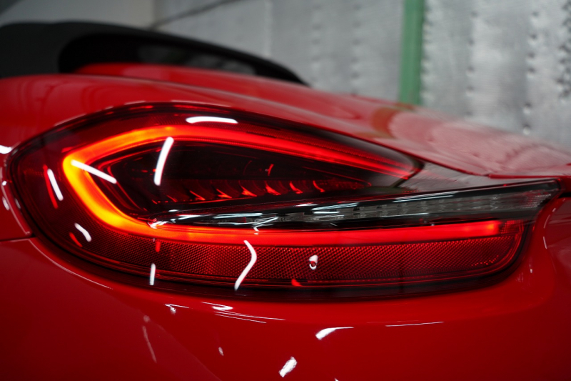 ポルシェ ボクスター(Type981) Spyder スパイダークラシックインテリア カーボンスポーツフルバケットシート 中古車 中古車