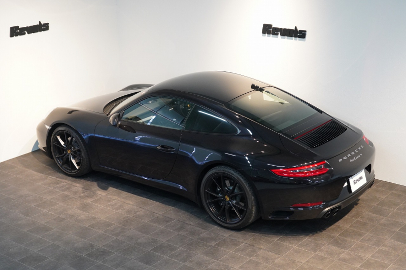 ポルシェ 911(Type991.2) Carrera 7MT スポーツクロノ スポーツテールパイプ パークアシスト付バックカメラ  ジェットブラック 中古車 中古車