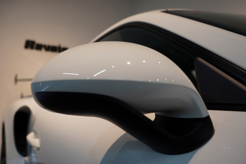 ポルシェ 911(Type991.2) GT3RS LEDヘッドライトPDLS PCCB スポーツクロノ クラブスポーツ フロントリフト 中古車 中古車