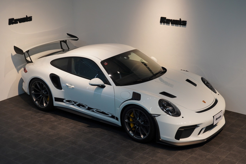 ポルシェ 911(Type991.2) GT3RS LEDヘッドライトPDLS PCCB スポーツクロノ クラブスポーツ フロントリフト 中古車 中古車