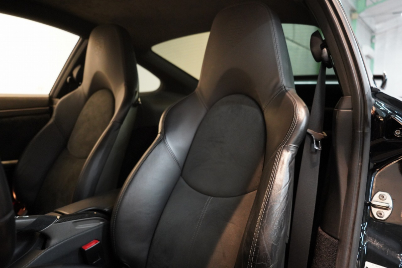 ポルシェ 911(Type997) GT3 6MT スポクロ  サンルーフ レザーインテリア 中古車 中古車