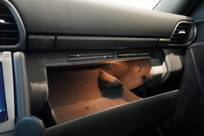 ポルシェ 911(Type997) GT3 6MT スポクロ  サンルーフ レザーインテリア 中古車 中古車