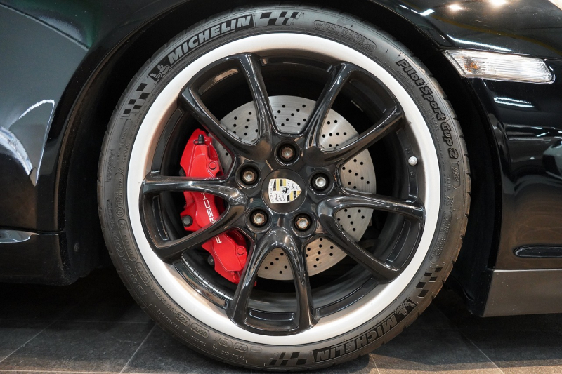 ポルシェ 911(Type997) GT3 6MT スポクロ  サンルーフ レザーインテリア 中古車 中古車