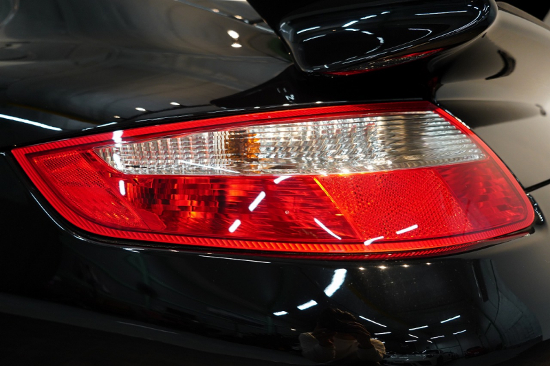 ポルシェ 911(Type997) GT3 6MT スポクロ  サンルーフ レザーインテリア 中古車 中古車