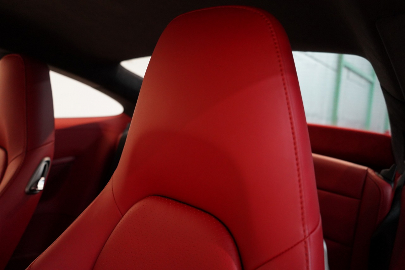 ポルシェ 911(Type991.1) Carrera 4S PDK スポクロ スポエグ オールレザーインテリア PASM 中古車 中古車