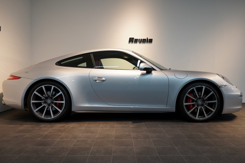 ポルシェ 911(Type991.1) Carrera 4S PDK スポクロ スポエグ オールレザーインテリア PASM 中古車 中古車