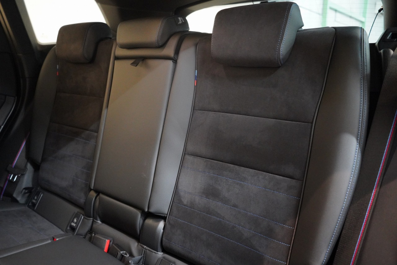 BMW X1 M35i xDrive 1オーナー 20インチOPホイール Mコンパウンドブレーキ 中古車 中古車