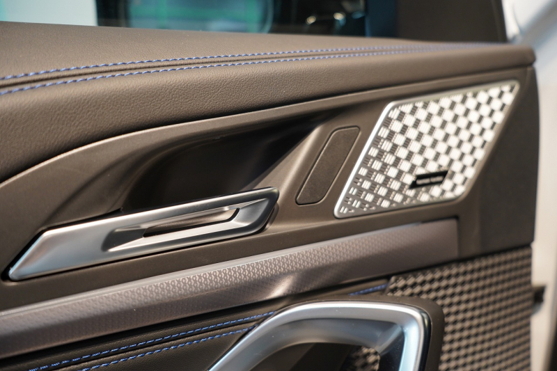 BMW X1 M35i xDrive 1オーナー 20インチOPホイール Mコンパウンドブレーキ 中古車 中古車