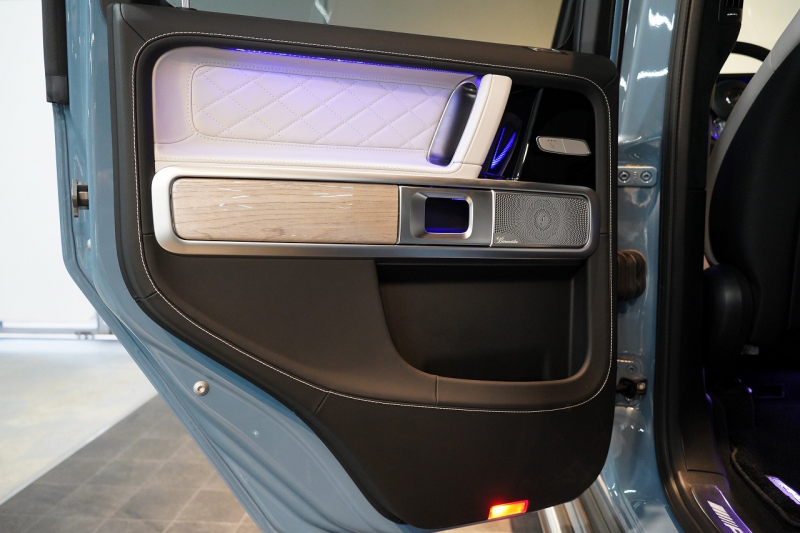 AMG Gクラス G63 AMG AMG世田谷スペシャルオーダー プロフェッショナルブルー プラチナホワイト内装 中古車 中古車