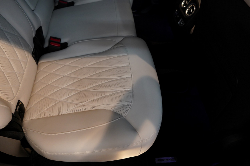 AMG Gクラス G63 AMG AMG世田谷スペシャルオーダー プロフェッショナルブルー プラチナホワイト内装 中古車 中古車