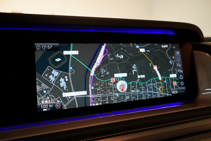 AMG Gクラス G63 AMG AMG世田谷スペシャルオーダー プロフェッショナルブルー プラチナホワイト内装 中古車 中古車