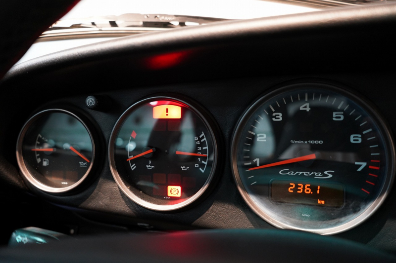 ポルシェ 911(Type993) Carrera S TiptronicS MIZWA正規ディーラ車 ターボウイング 中古車 中古車