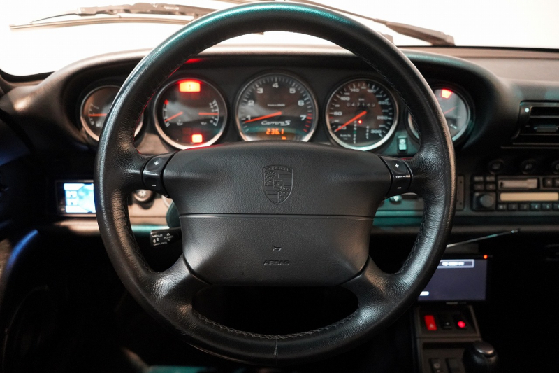 ポルシェ 911(Type993) Carrera S TiptronicS MIZWA正規ディーラ車 ターボウイング 中古車 中古車