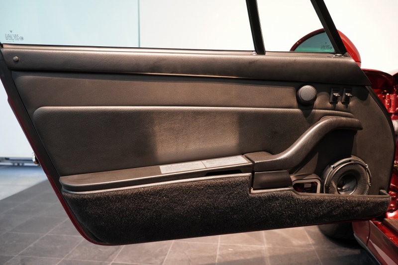 ポルシェ 911(Type993) Carrera S TiptronicS MIZWA正規ディーラ車 ターボウイング 中古車 中古車