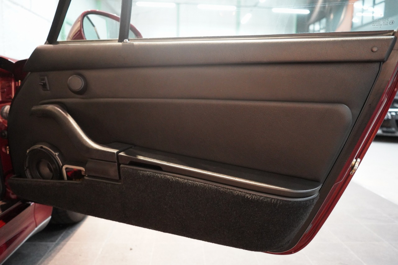 ポルシェ 911(Type993) Carrera S TiptronicS MIZWA正規ディーラ車 ターボウイング 中古車 中古車