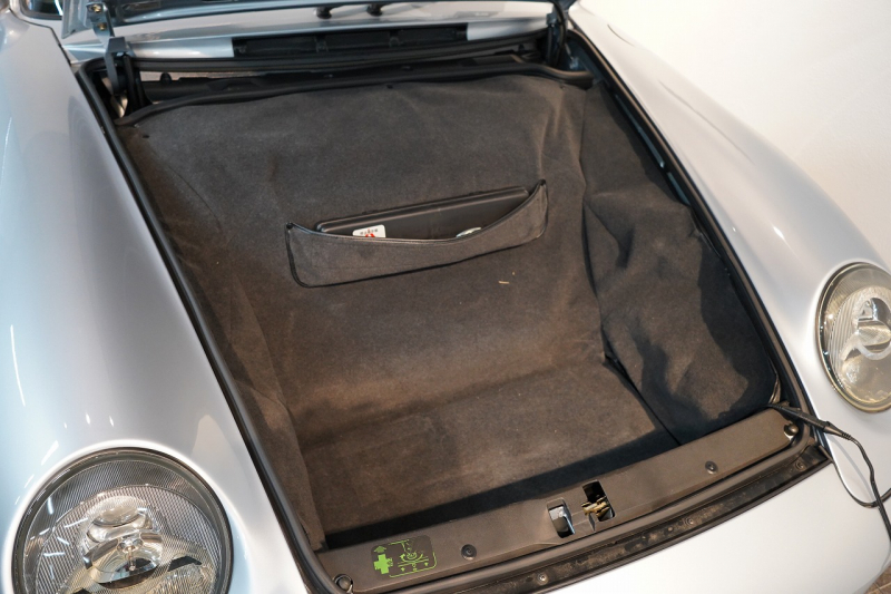 ポルシェ 911(Type993) Carrera 4S 6MT MIZWA正規ディーラ車 ターボウイング サンルーフ 中古車 中古車