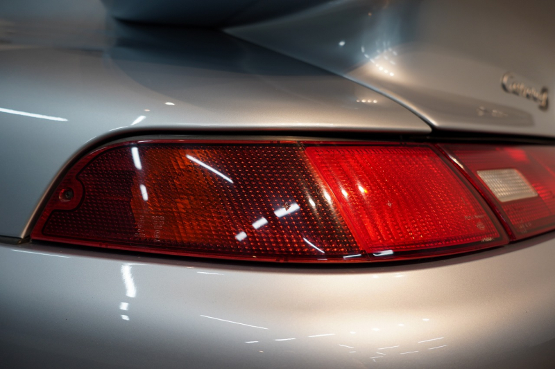 ポルシェ 911(Type993) Carrera 4S 6MT MIZWA正規ディーラ車 ターボウイング サンルーフ 中古車 中古車